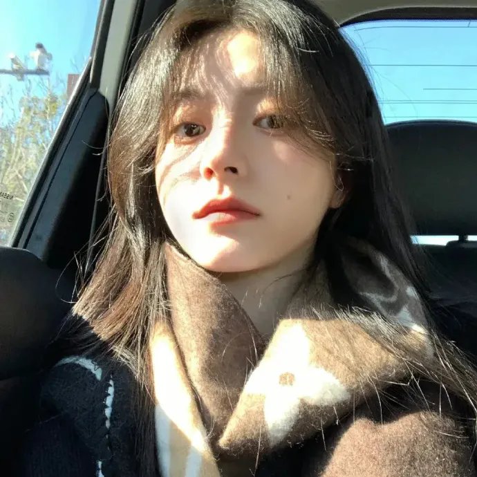 50英尺高的女人